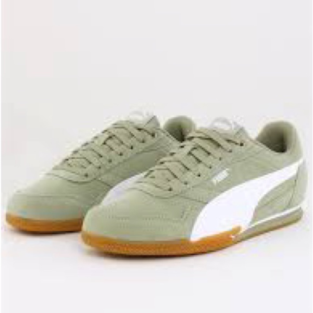 PUMA Bella Donna sneaker, “Lux Army" light  Green and White Sneakers. NWT